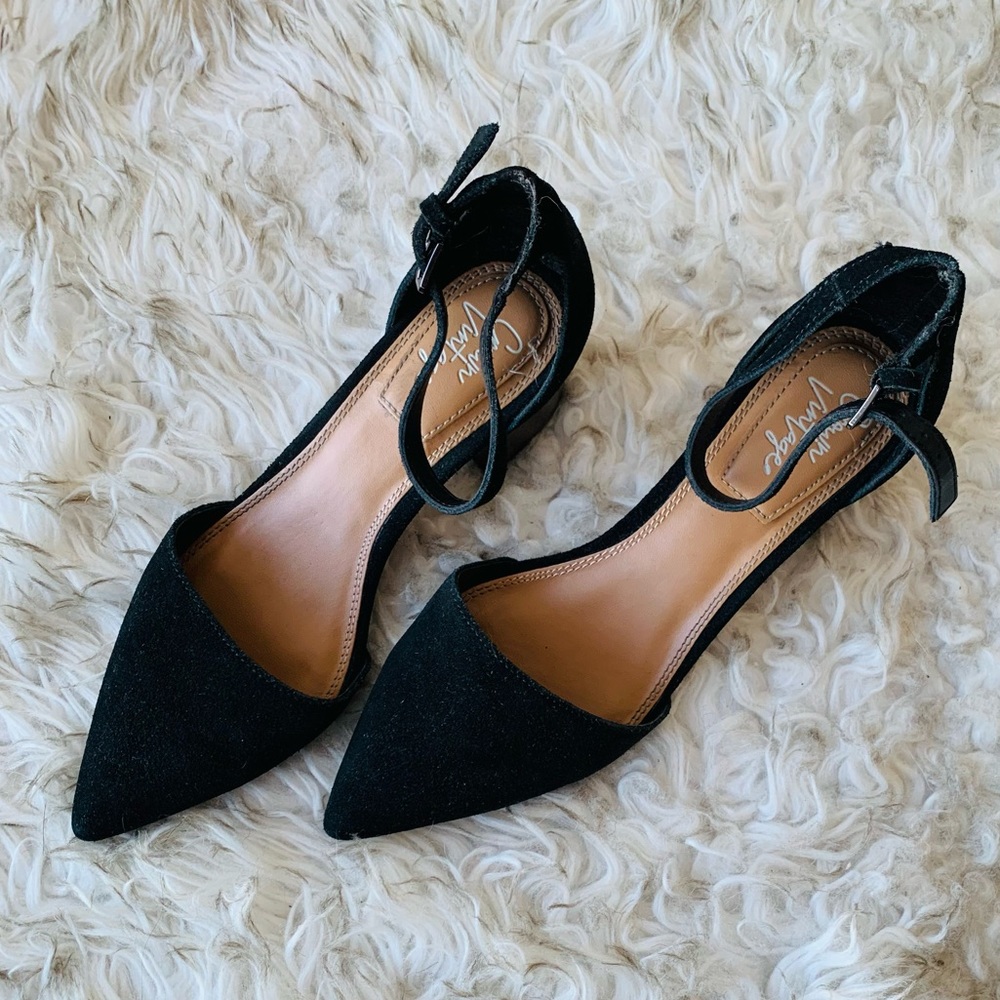 Crown Vintage Low Heel